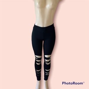 NWOT High Rise Ripped Leggings Size S
